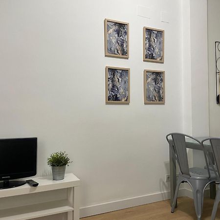 Plaza Rio B Apartment Madrid Bagian luar foto