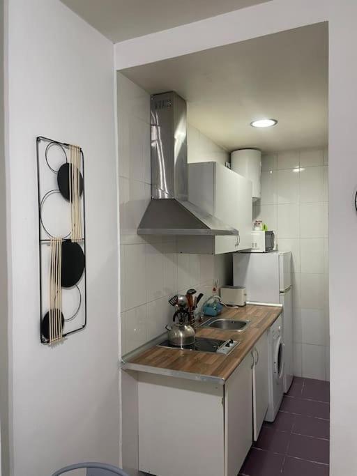 Plaza Rio B Apartment Madrid Bagian luar foto