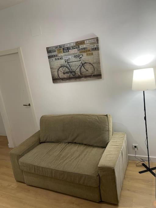 Plaza Rio B Apartment Madrid Bagian luar foto