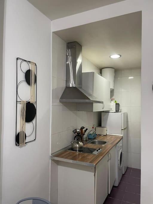 Plaza Rio B Apartment Madrid Bagian luar foto